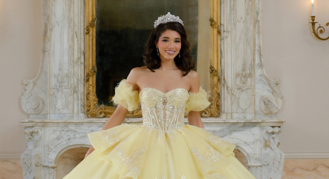 How To Plan a Choreographed Waltz for Your Quinceaera Court How To Plan a Choreographed Waltz for Your Quinceaera Court