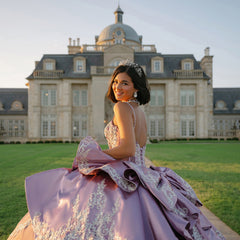 How To Choose Jewelry for Your Quince Dress