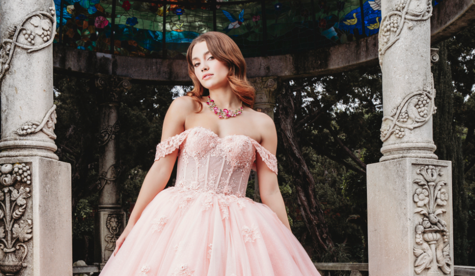 3 Things Your Quinceañera Dress Says About You