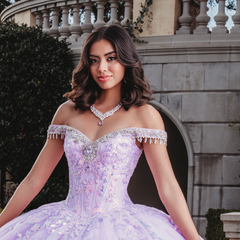 3 Tips for Planning the Perfect Quinceañera Dress Reveal