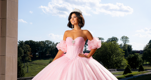 4 Reasons Pink Quinceañera Dresses Are Trending