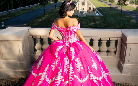 Quinceañera Dress Shopping: What To Expect at Dress Shops