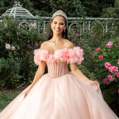 3 Elegant and Timeless Quinceañera Decoration Ideas