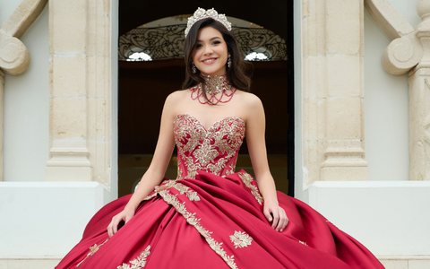 Choosing a Tiara To Match Your Quinceañera Dress