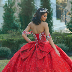 How To Plan a Fairytale Theme Quince