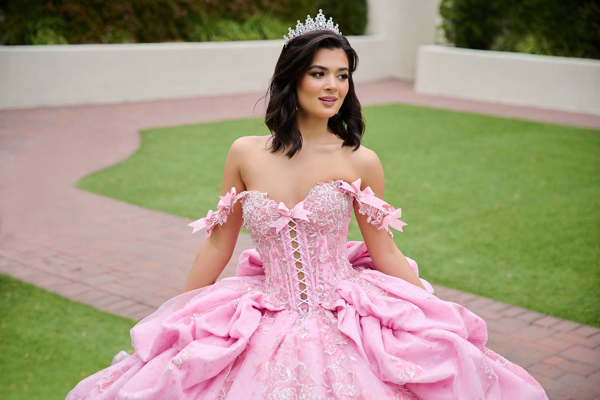 pink quinseera dresses Ball-Gown Tulle Light Pink Off-the-Shoulder Quinceanera Dress with Appliques Pink / 0